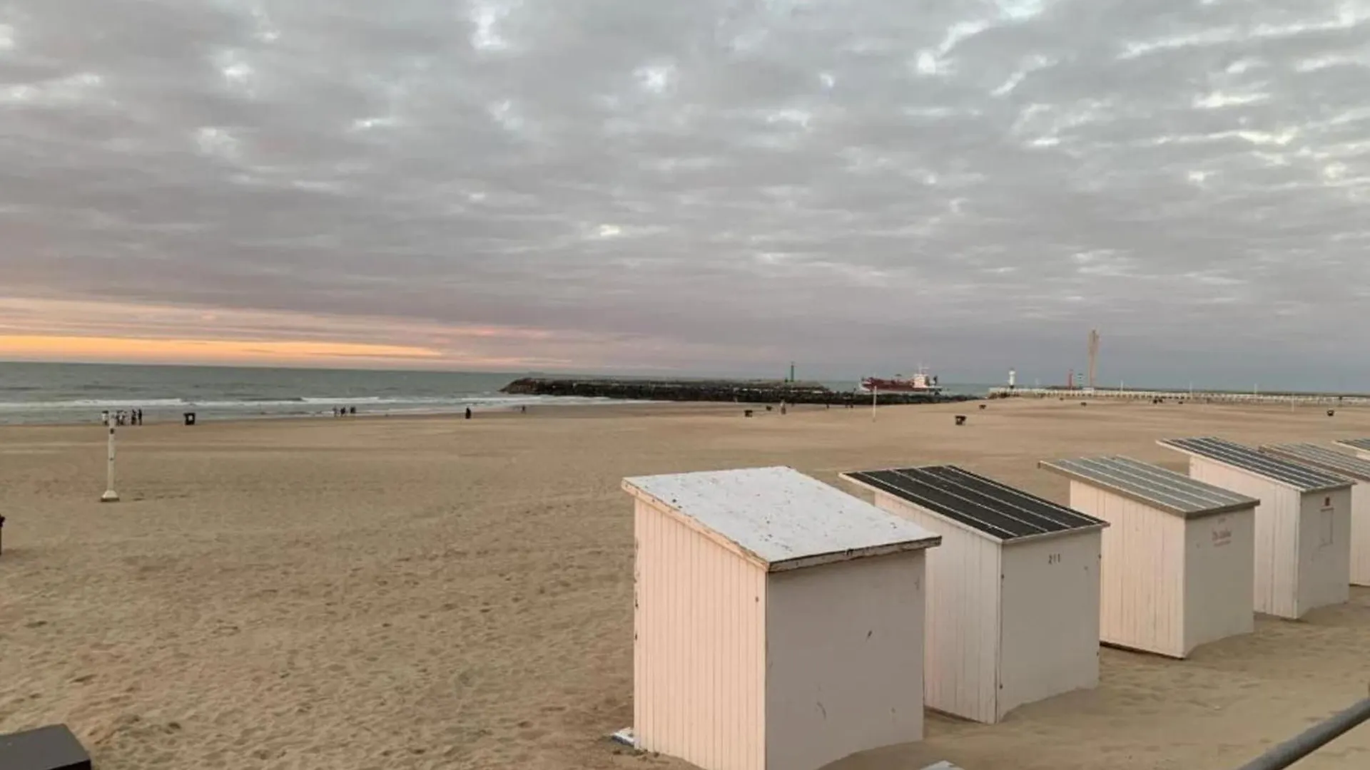 Apartment With Scenic View Ostend